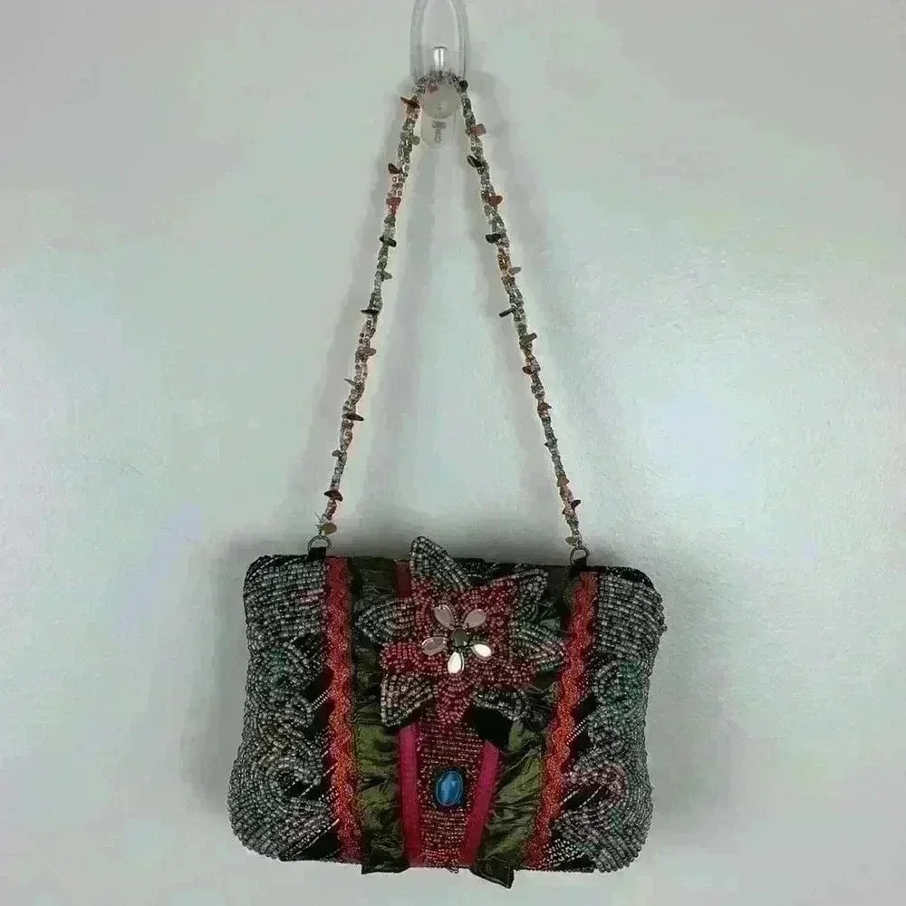 BEADED bag- GORGEOUS!! See video - Picture 9 of 10